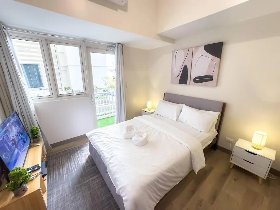 Apartment A2J Luxury 1Br Suite Near Venice Mall Bgc Taguig Manila